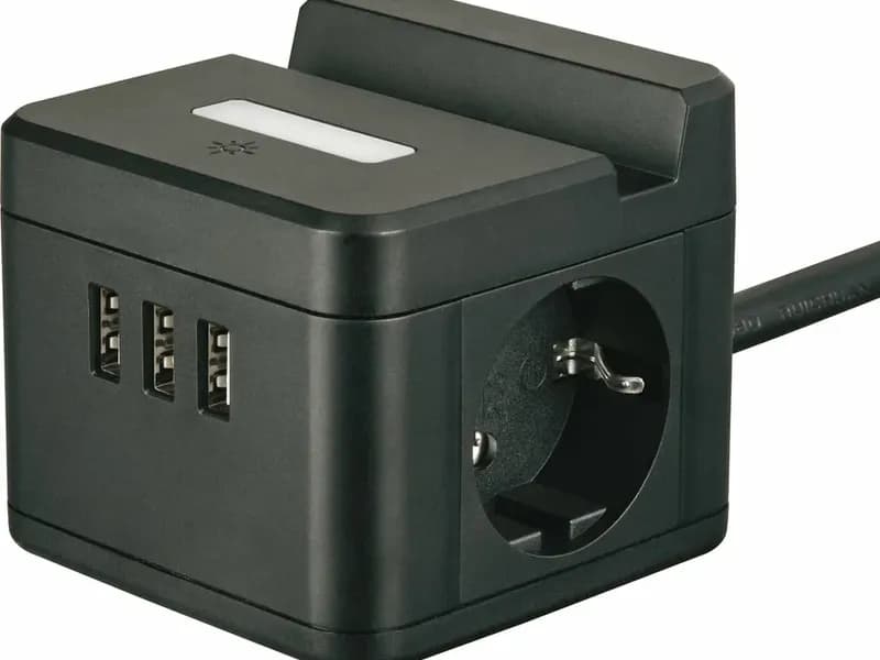 Удлинители бытовые Uniel BLACK UL- 3в1